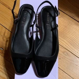 Madden Girl Black Patent & Matte Slingback Flats size 5 new